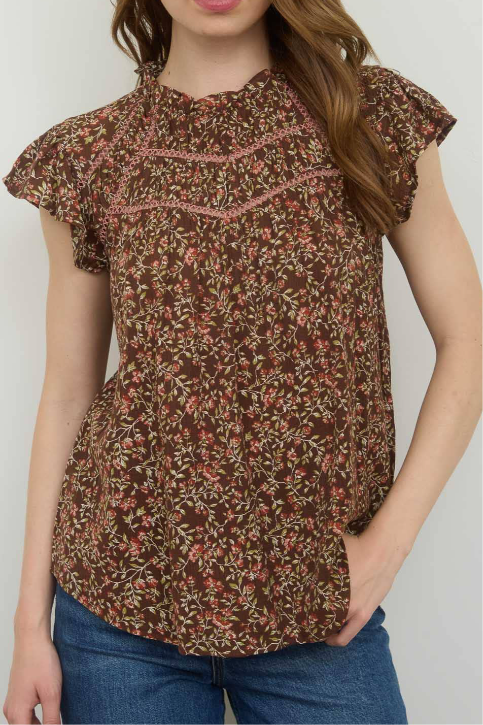 FLORAL LACE YOKE TRIM RUFFLE DETAIL SHORT SLEEVE TOP