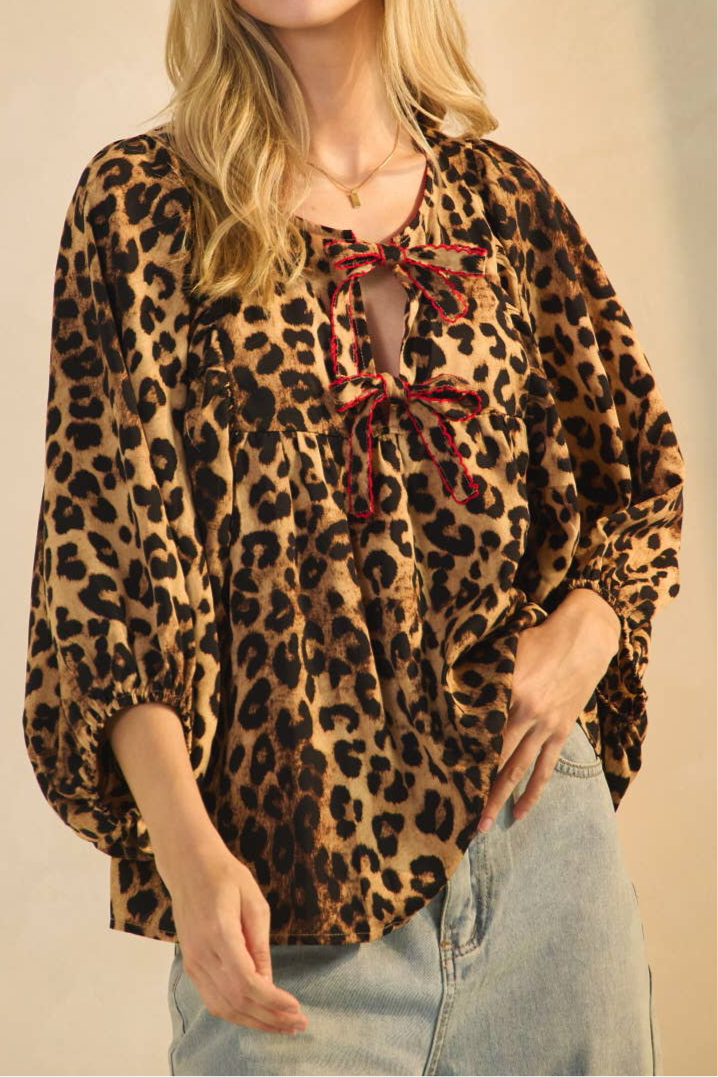 Leopard Printed Puff Sleeve Blouse