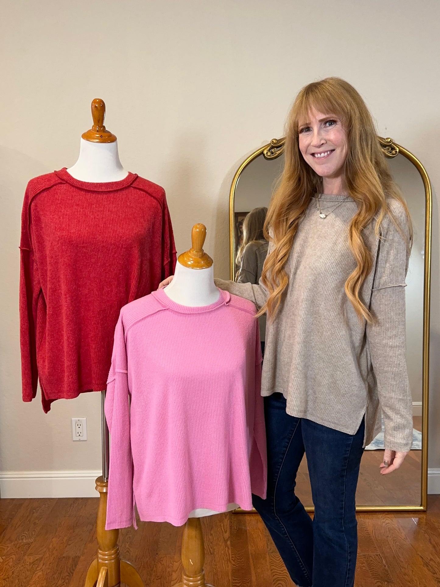 Brushed Ribbed Reverse Seam High Low Top