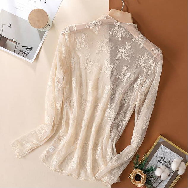 Long Sleeve Lace Laying Top