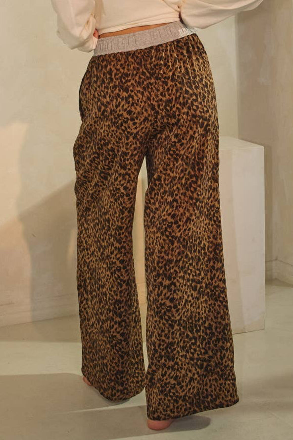 Leopard Print Wide-leg Pants