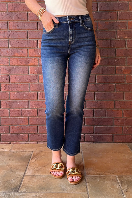 Classic Slim Straight Crop