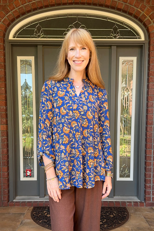 Navy/Rust Floral 3/4 Rolled Tab Anti-Wrinkle Top