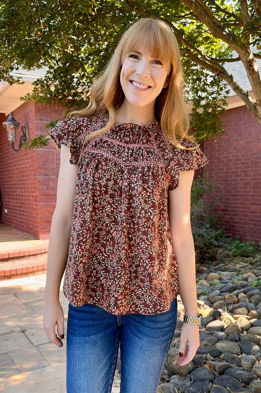 FLORAL LACE YOKE TRIM RUFFLE DETAIL SHORT SLEEVE TOP