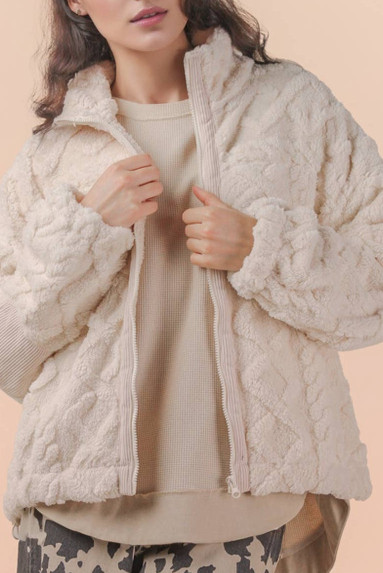 Fuzzy Fleece Cozy Cable Pattern Zip Up Jacket