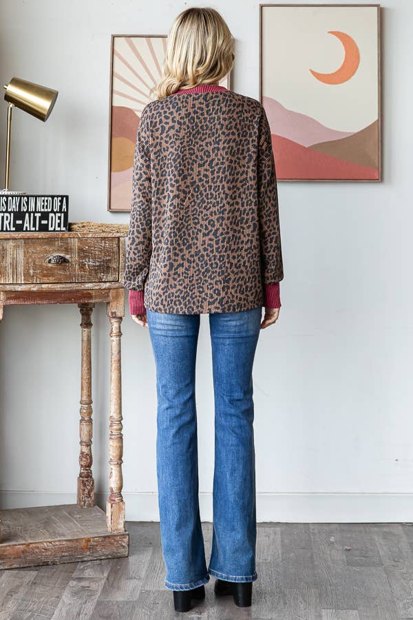 Rib Animal Print Drop Shoulder V Seam Long Sleeve Top