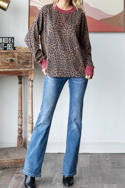 Rib Animal Print Drop Shoulder V Seam Long Sleeve Top